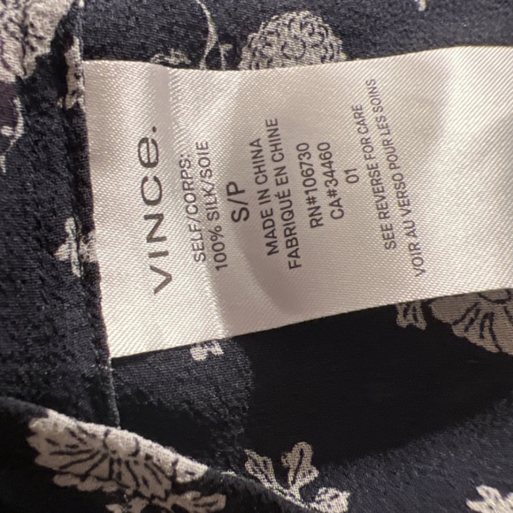 Vince Blouse - Picture 3 of 3